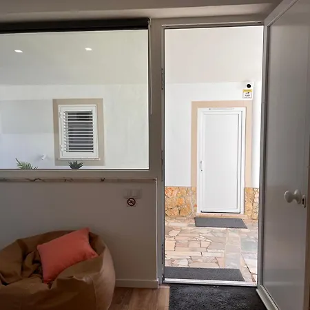 Sagresseahouse Nyaraló *